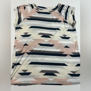Lularoe Medium Geometric Patterned Women's Short Sleeve Top